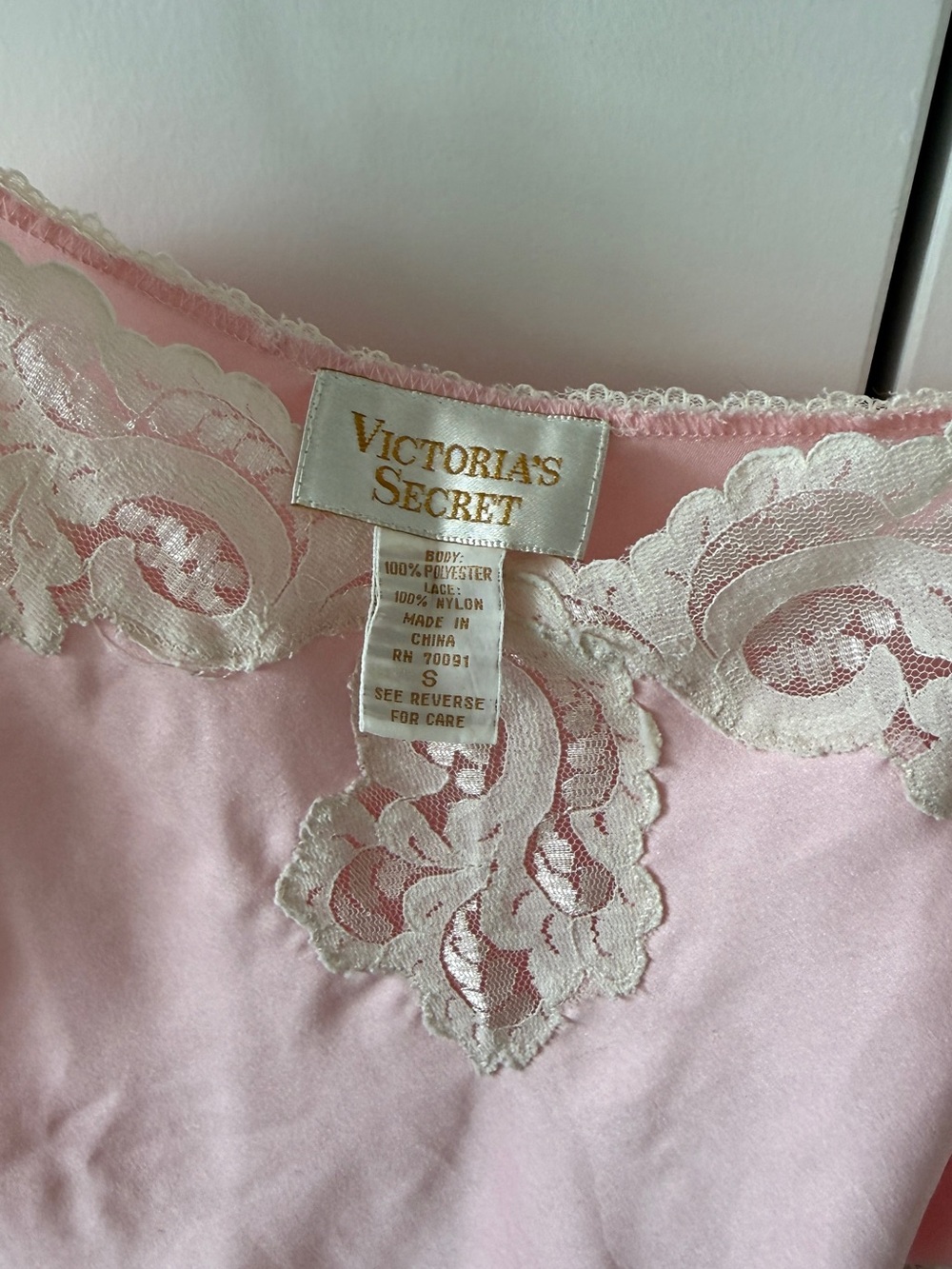 Victoria's Secret Vintage Gold Label Pink Satin Chemise with Cream Lace | size S - Picture 9 of 9